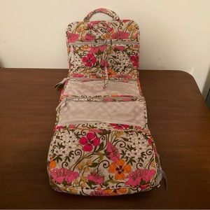 ‼️MUST GO‼️ Vera Bradley Folding Travel Case